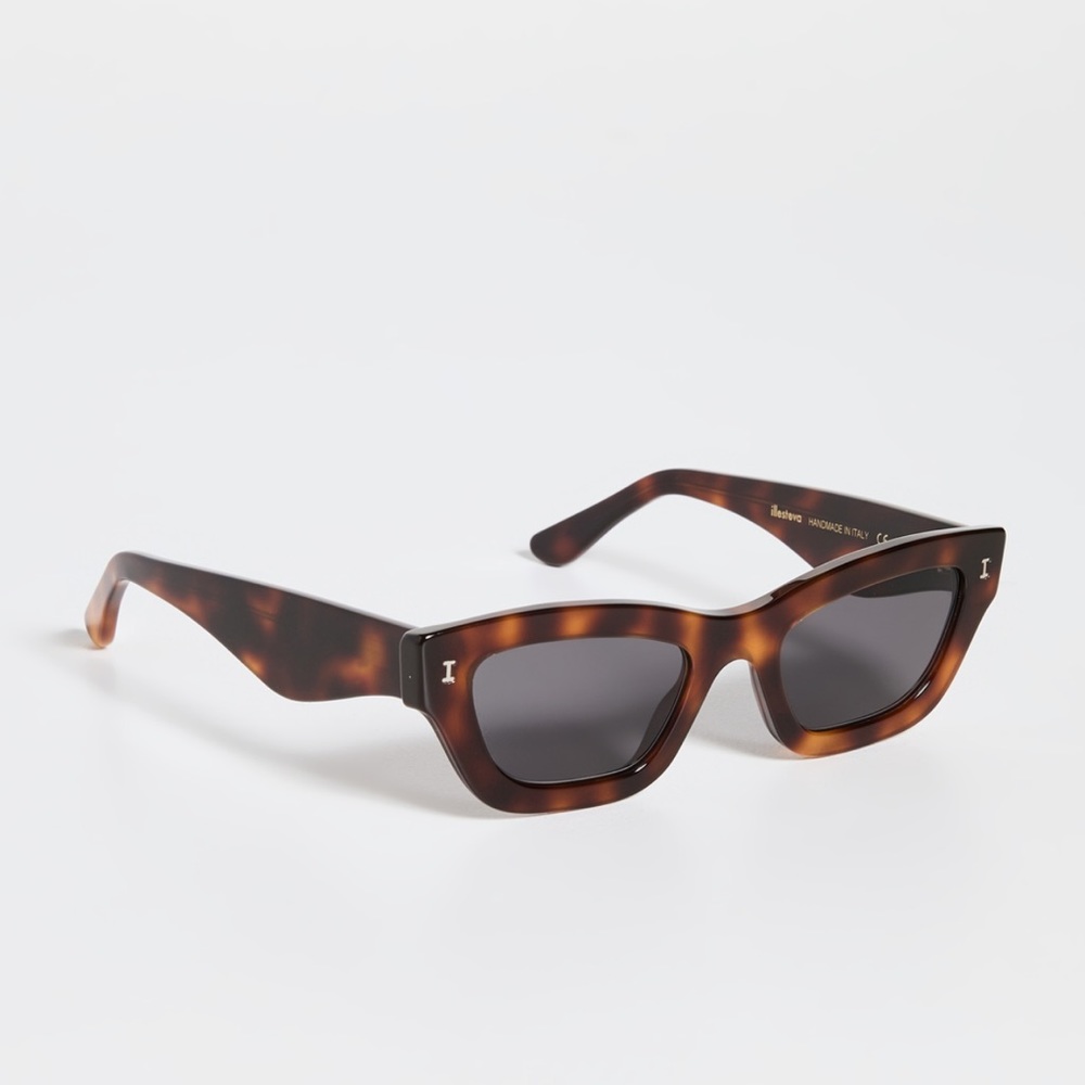 Illesteva Donna Sunglasses
